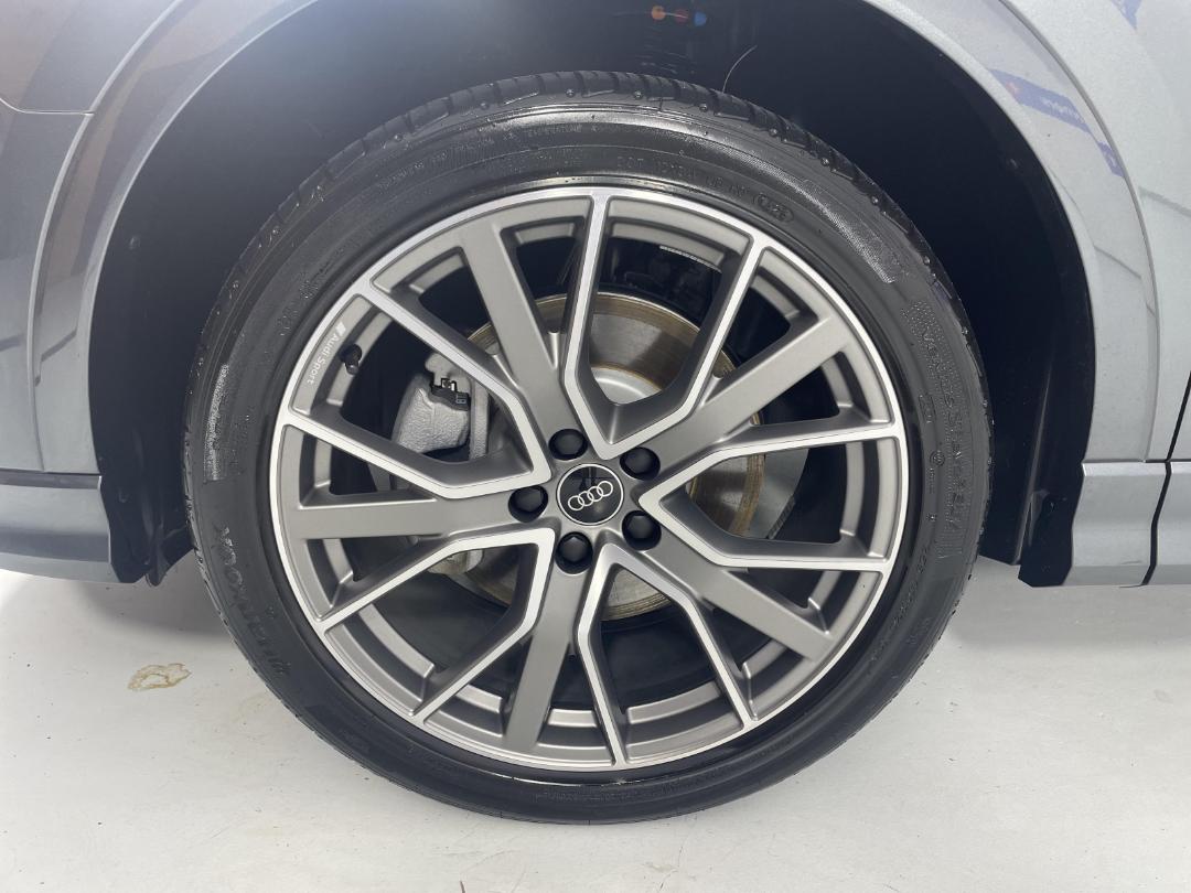 Photo '10' of Audi Q3