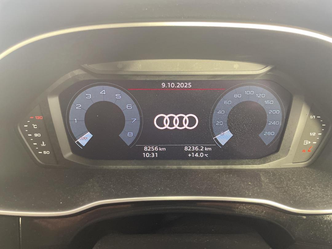 Photo '21' of Audi Q3