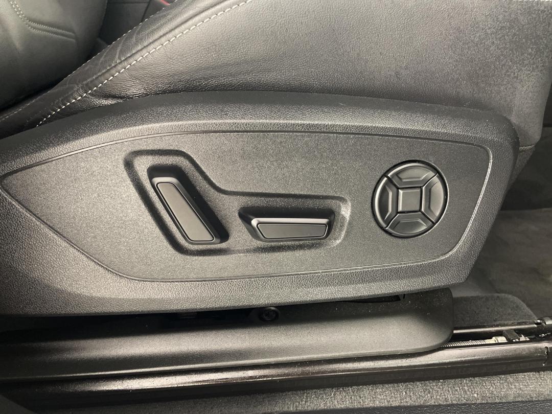 Photo '23' of Audi Q3