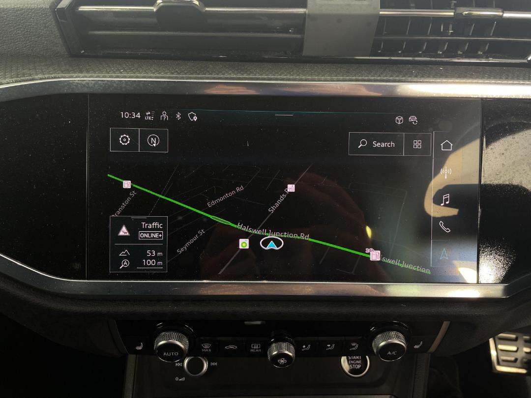 Photo '32' of Audi Q3