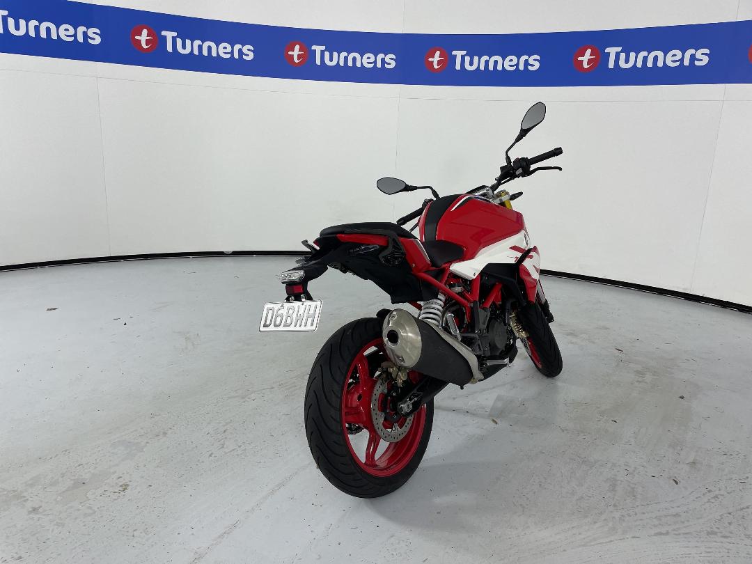 Photo '14' of BMW G310 R Photo '14' of BMW G310 R