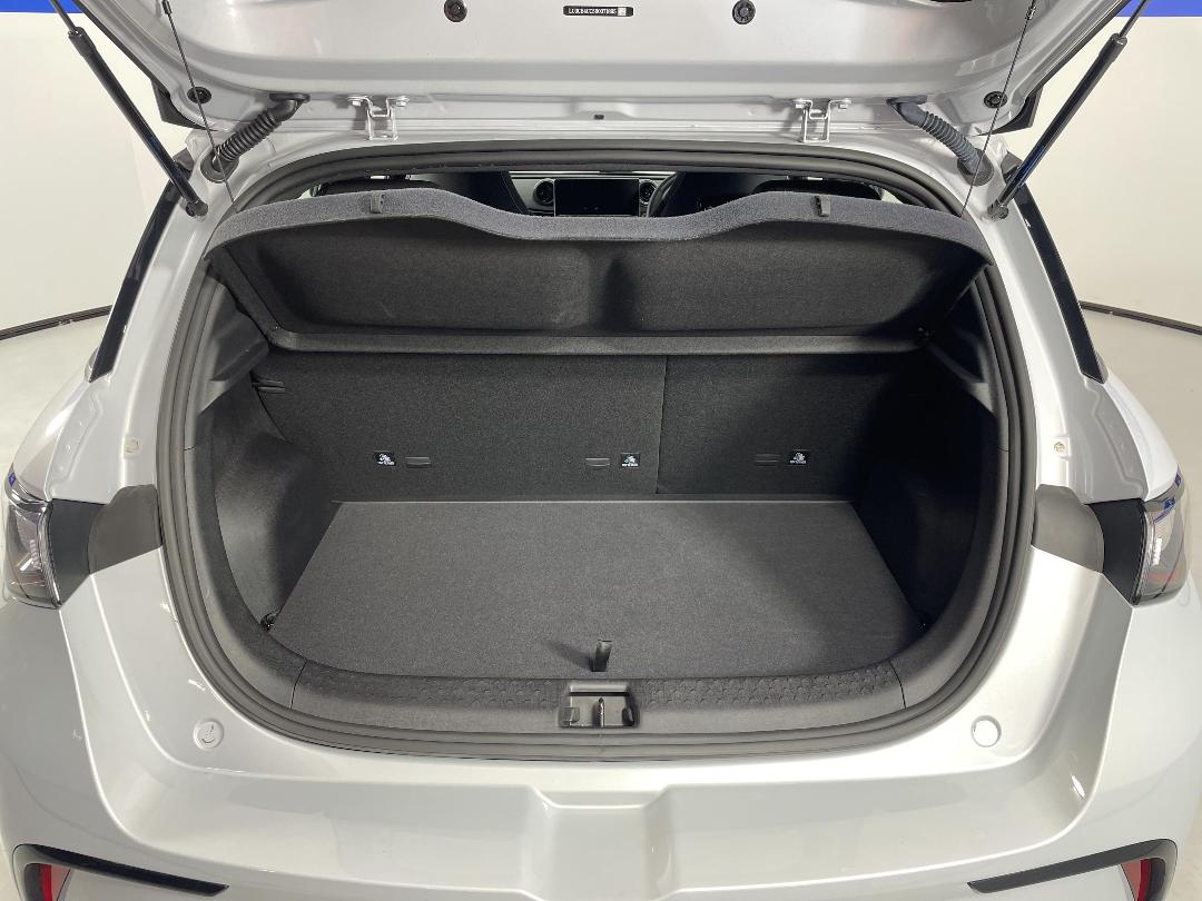 Photo '14' of BYD Dolphin