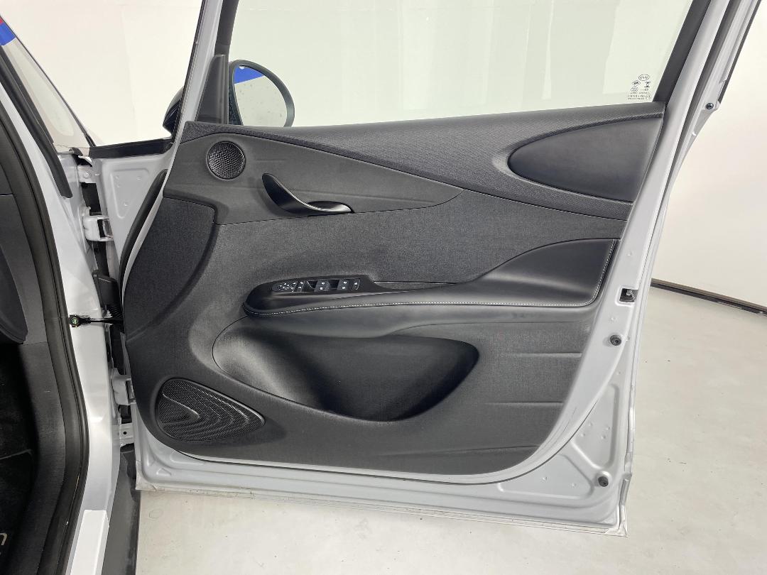 Photo '15' of BYD Dolphin