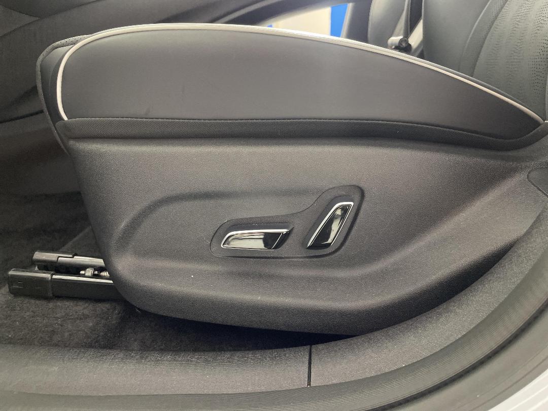 Photo '28' of BYD Dolphin