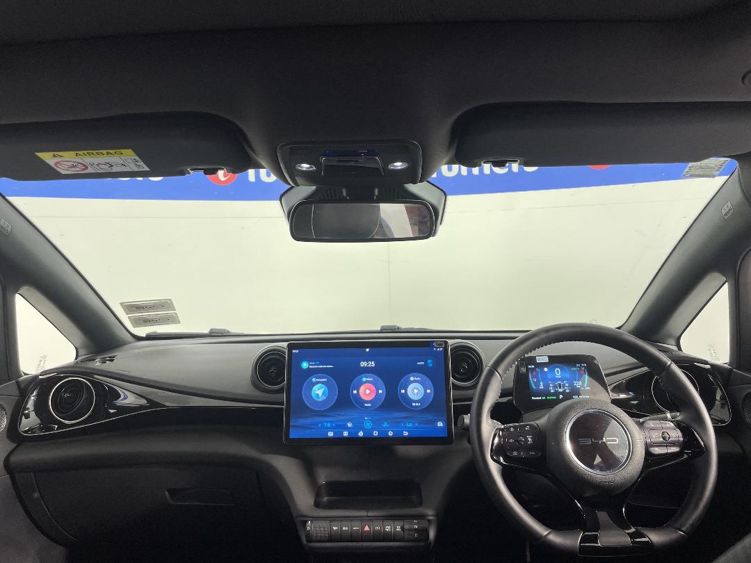 Photo '17' of BYD Dolphin Photo '17' of BYD Dolphin