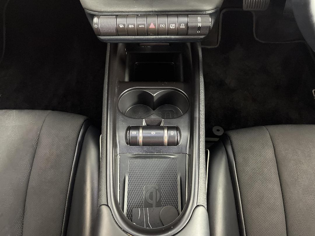 Photo '18' of BYD Dolphin