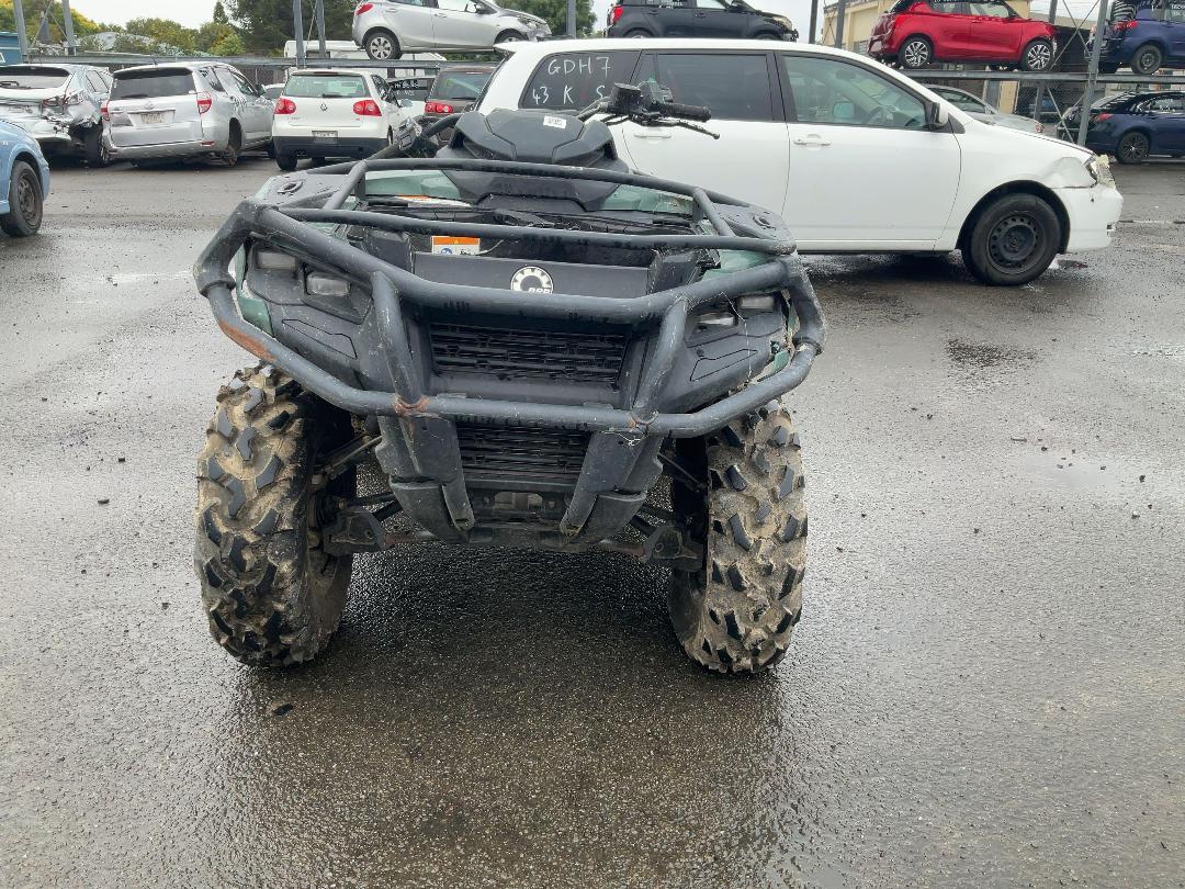 Photo '8' of CAN AM OUTLANDER XUH D5 Photo '8' of CAN AM OUTLANDER XUH D5