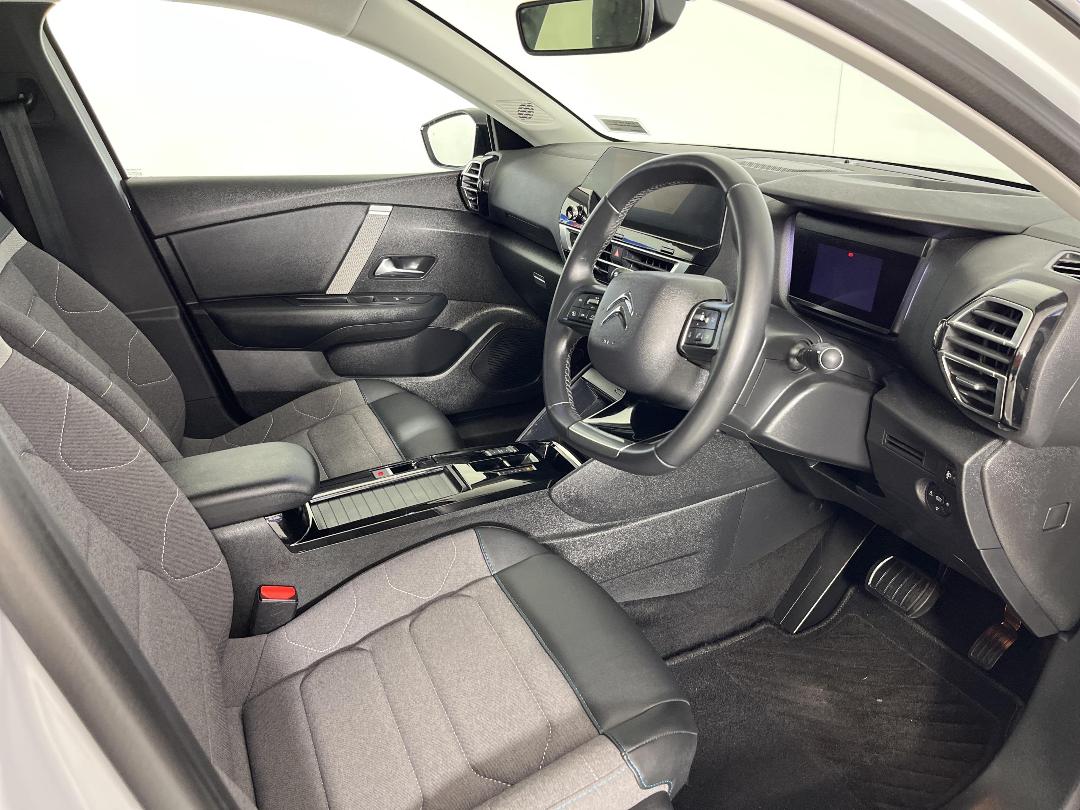 Photo '16' of Citroen C4 Photo '16' of Citroen C4