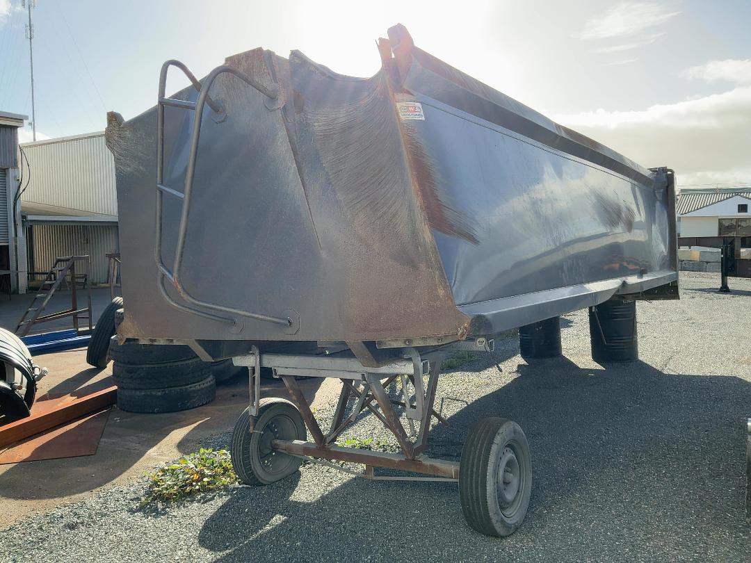 Photo '20' of CWS 4AFATBN Tipper Trailer