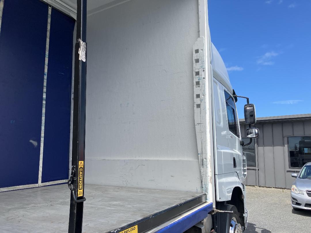 Photo '34' of DAF CF 530 Curtainsider