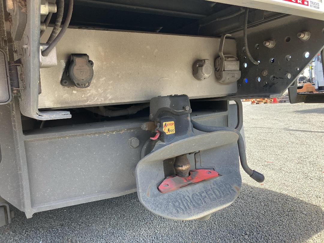 Photo '40' of DAF CF 530 Curtainsider