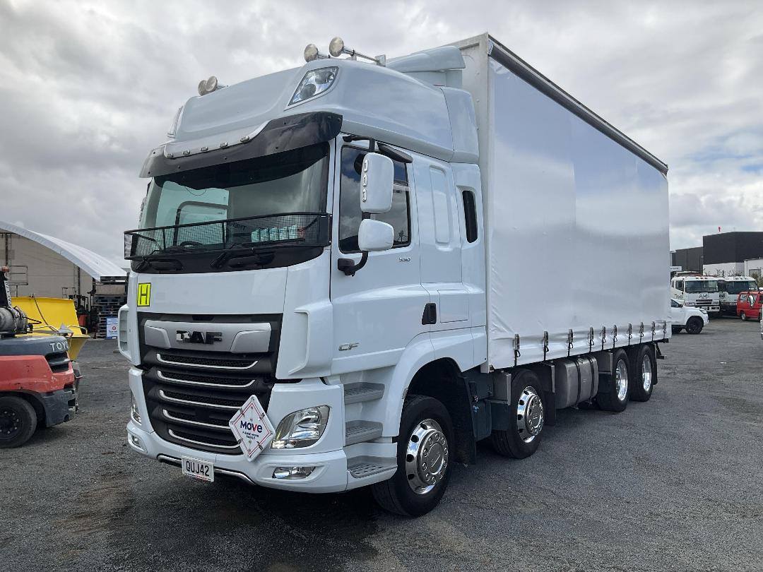 Photo '19' of DAF CF 530 Curtainsider