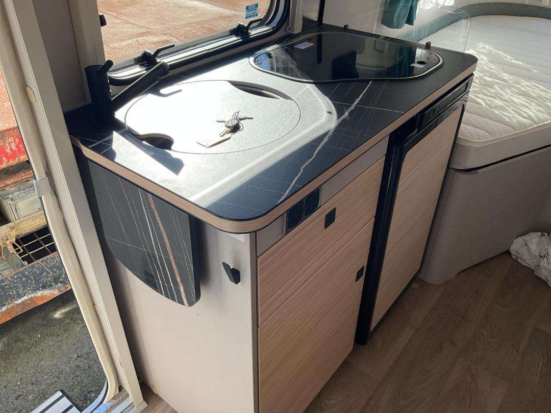 Photo '15' of Eriba Touring 542 Caravan - Single Photo '15' of Eriba Touring 542 Caravan - Single