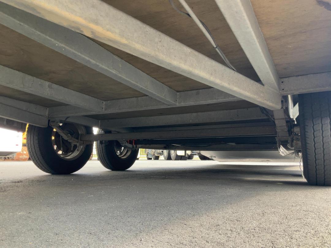 Photo '21' of Fineline Trailer Box Body - Tandem