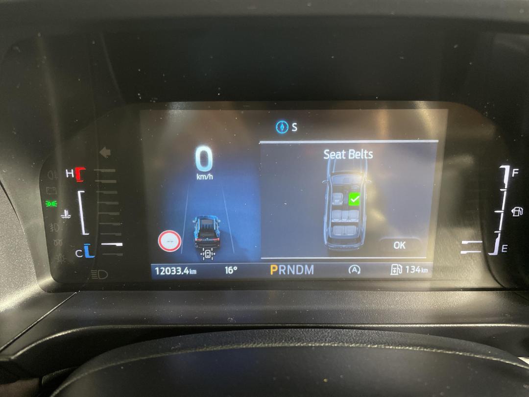 Photo '21' of Ford Everest