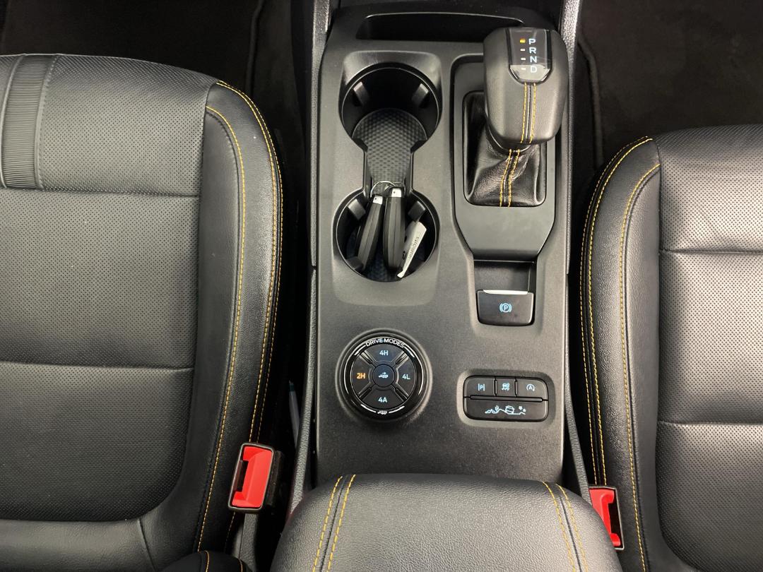 Photo '23' of Ford Everest