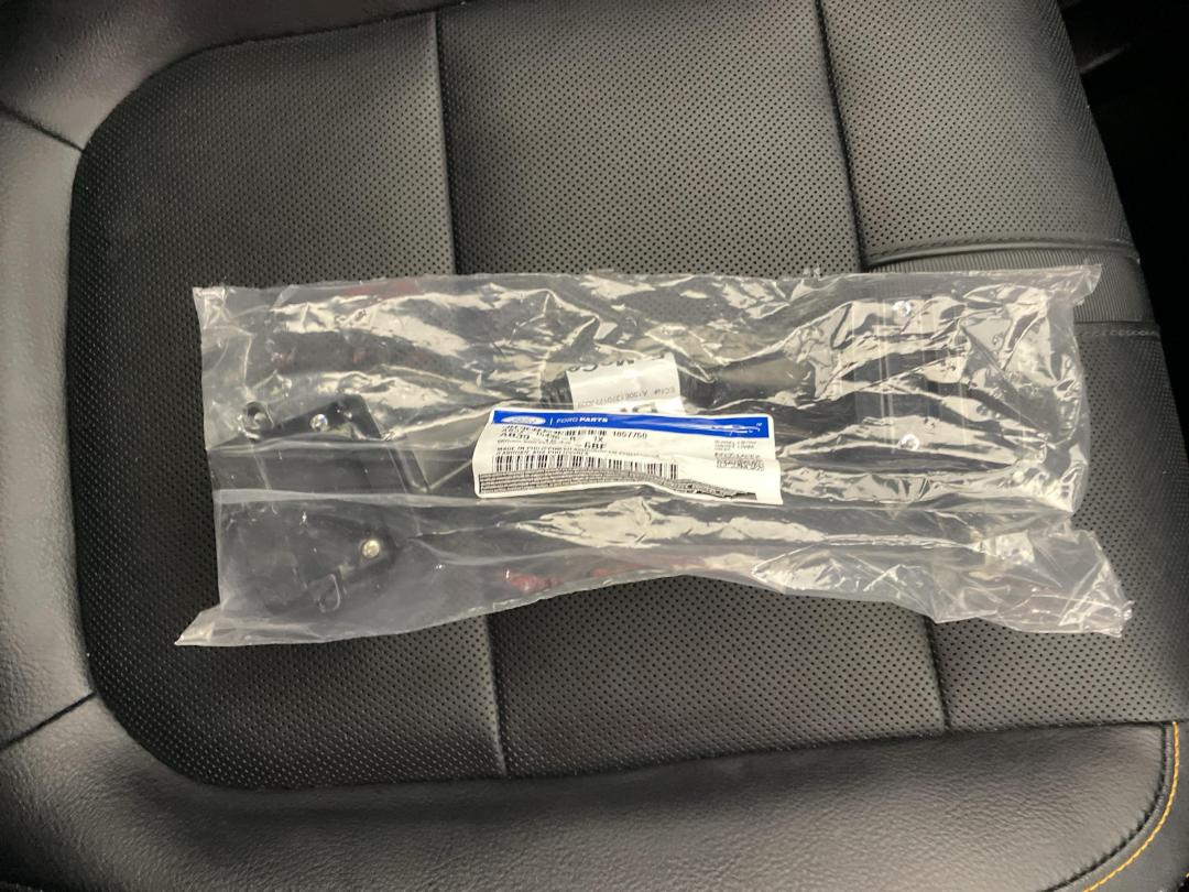 Photo '28' of Ford Everest