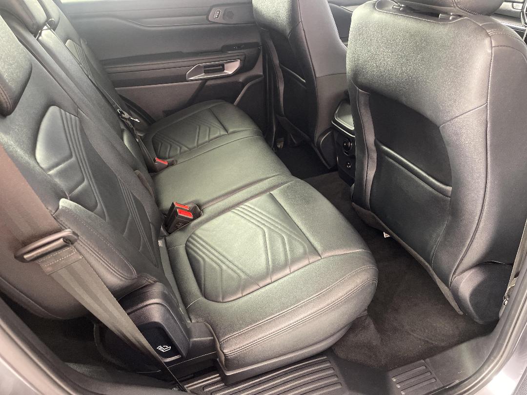 Photo '20' of Ford Everest