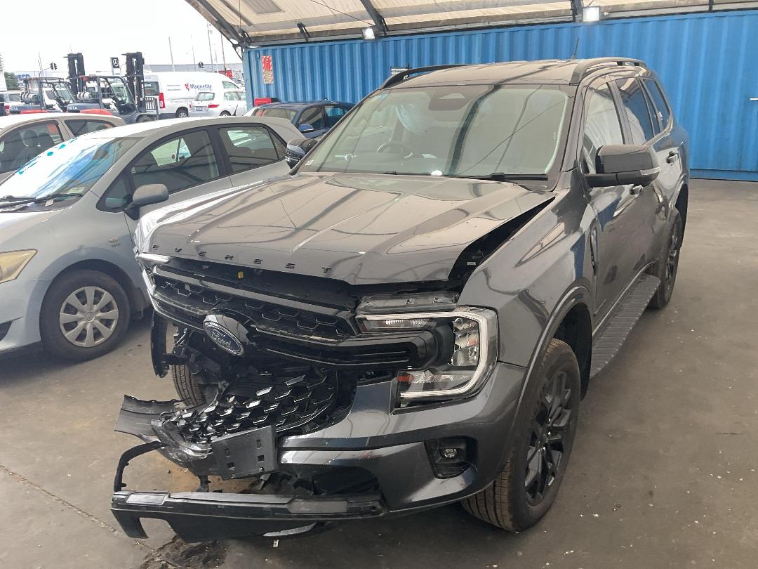 Photo '6' of Ford Everest Sport Photo '6' of Ford Everest Sport