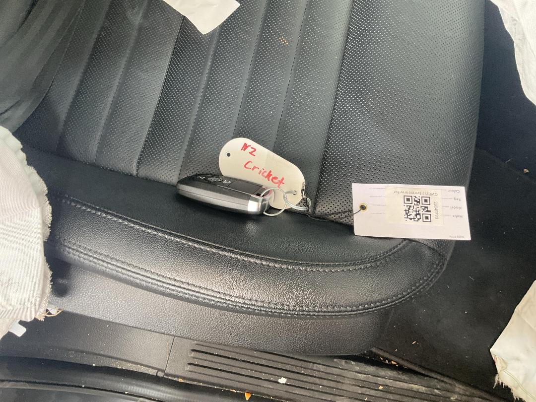 Photo '19' of Ford Everest Sport Photo '19' of Ford Everest Sport