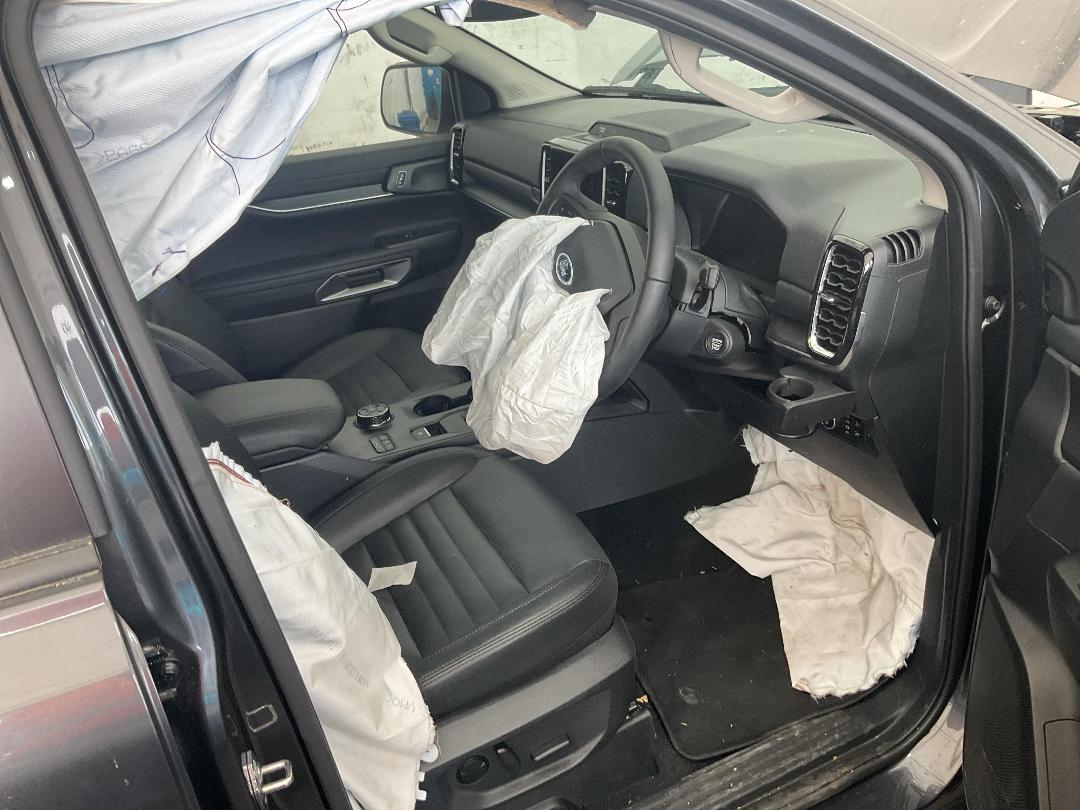 Photo '20' of Ford Everest Sport Photo '20' of Ford Everest Sport