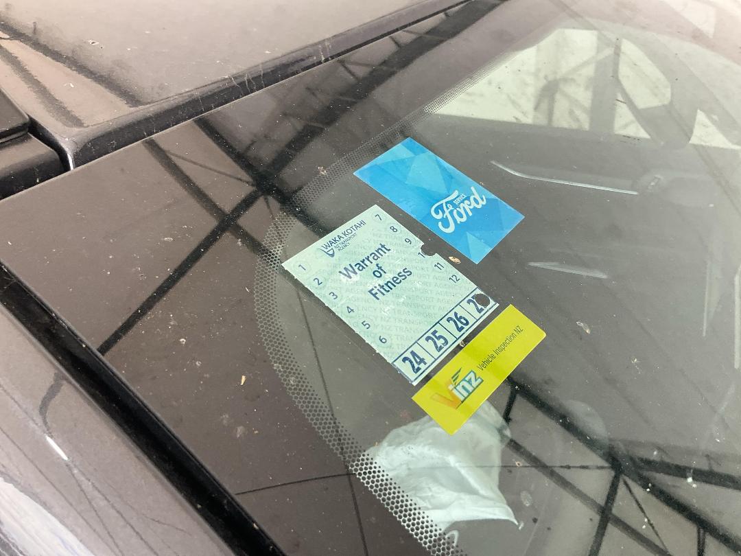 Photo '24' of Ford Everest Sport Photo '24' of Ford Everest Sport