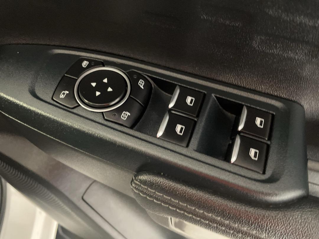 Photo '24' of Ford Ranger Photo '24' of Ford Ranger