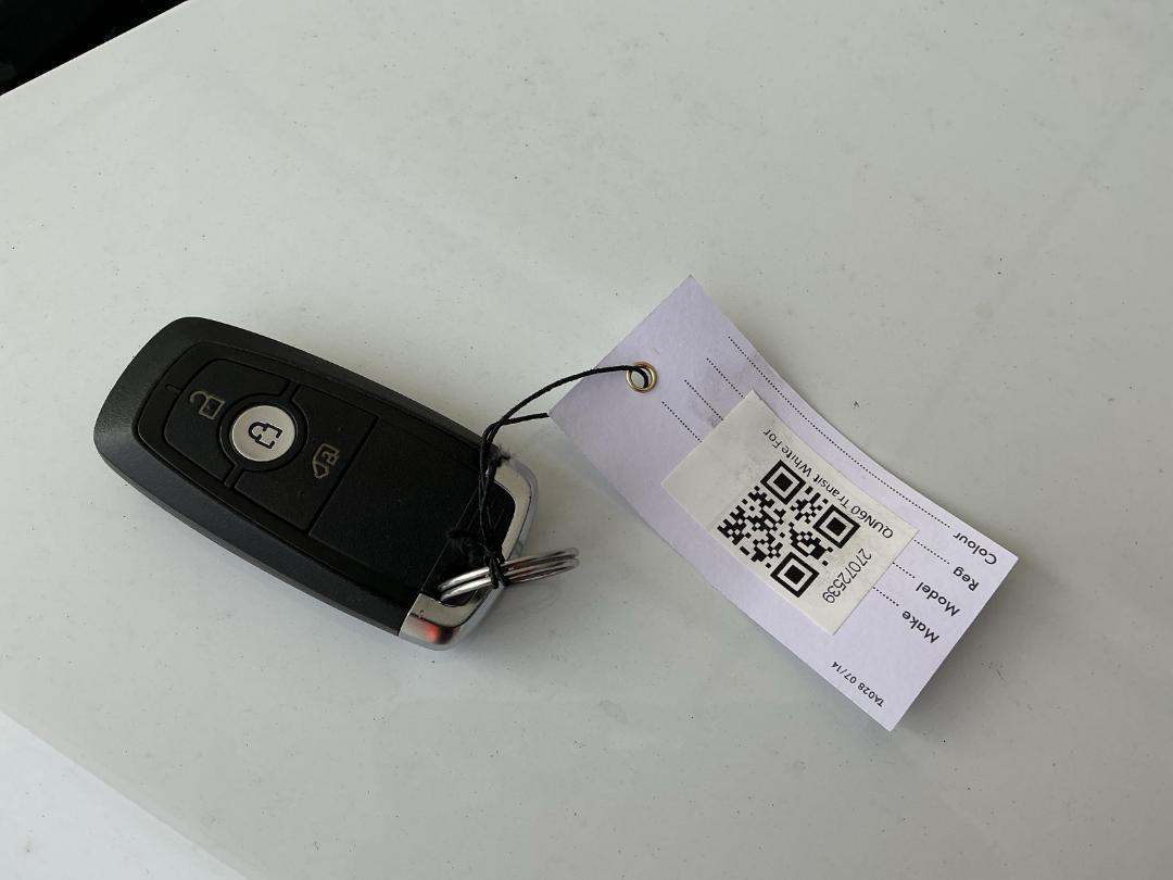 Photo '14' of Ford Transit Custom 320 SWB Photo '14' of Ford Transit Custom 320 SWB