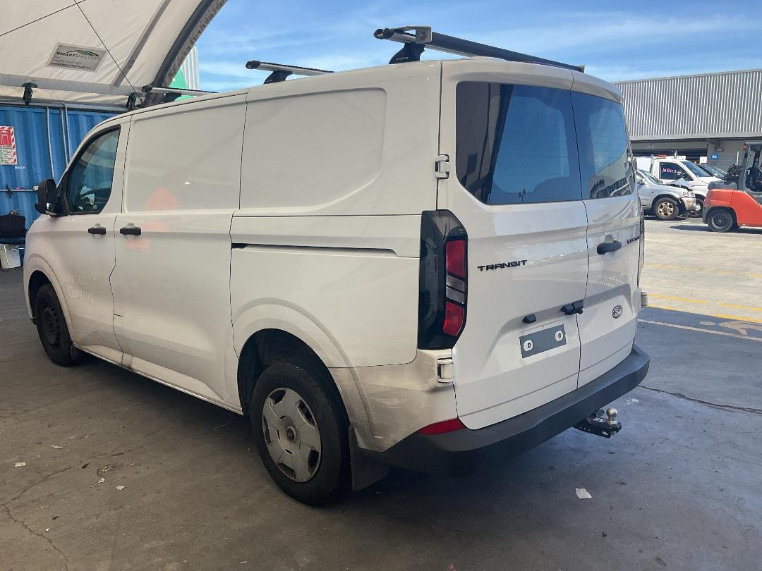 Photo '4' of Ford Transit Custom 320 SWB Photo '4' of Ford Transit Custom 320 SWB