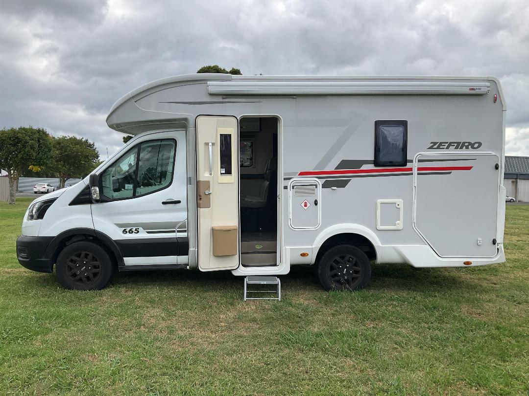 Photo '6' of Ford Transit ZEFIRO-665 Motorhome