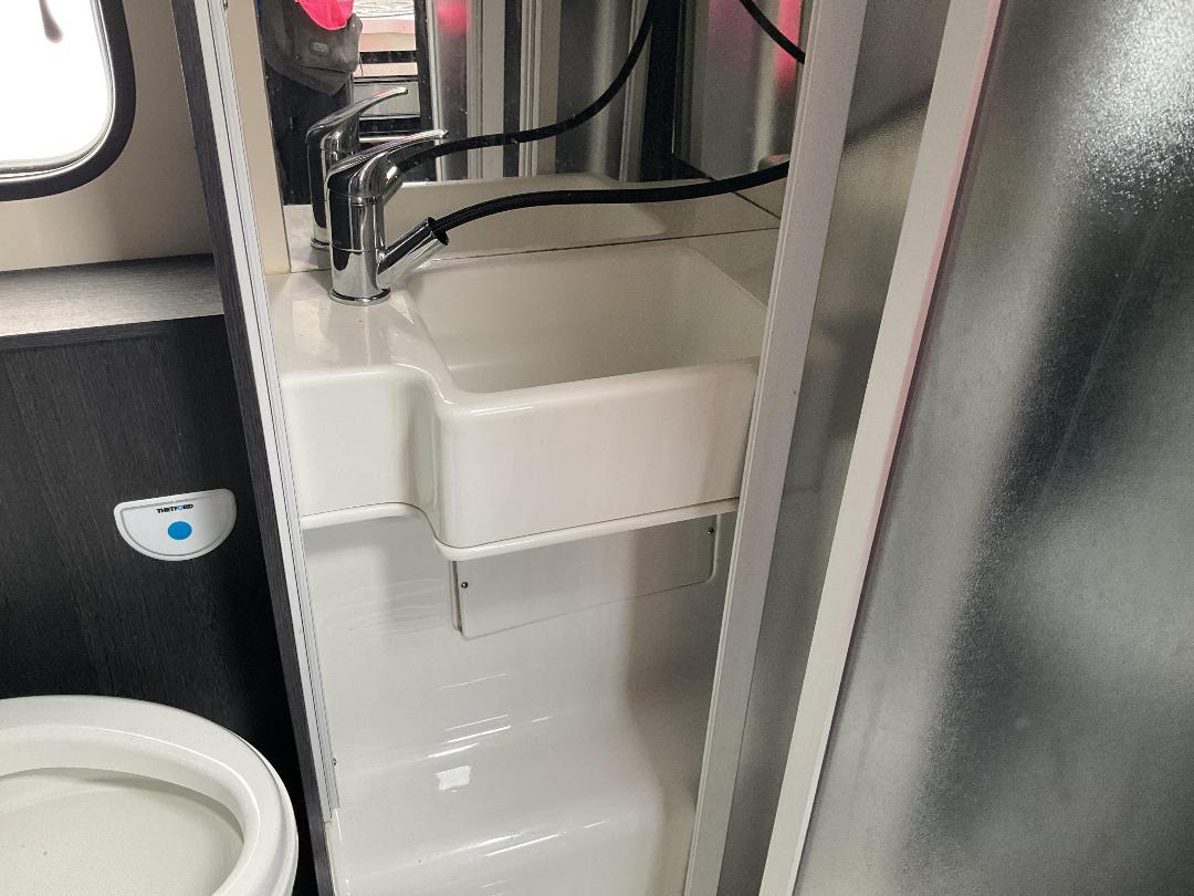 Photo '43' of Ford Transit ZEFIRO-665 Motorhome