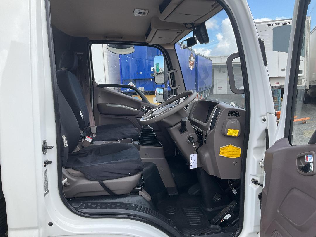 Photo '13' of Foton Aumark BJ1065LT5995 Tipper