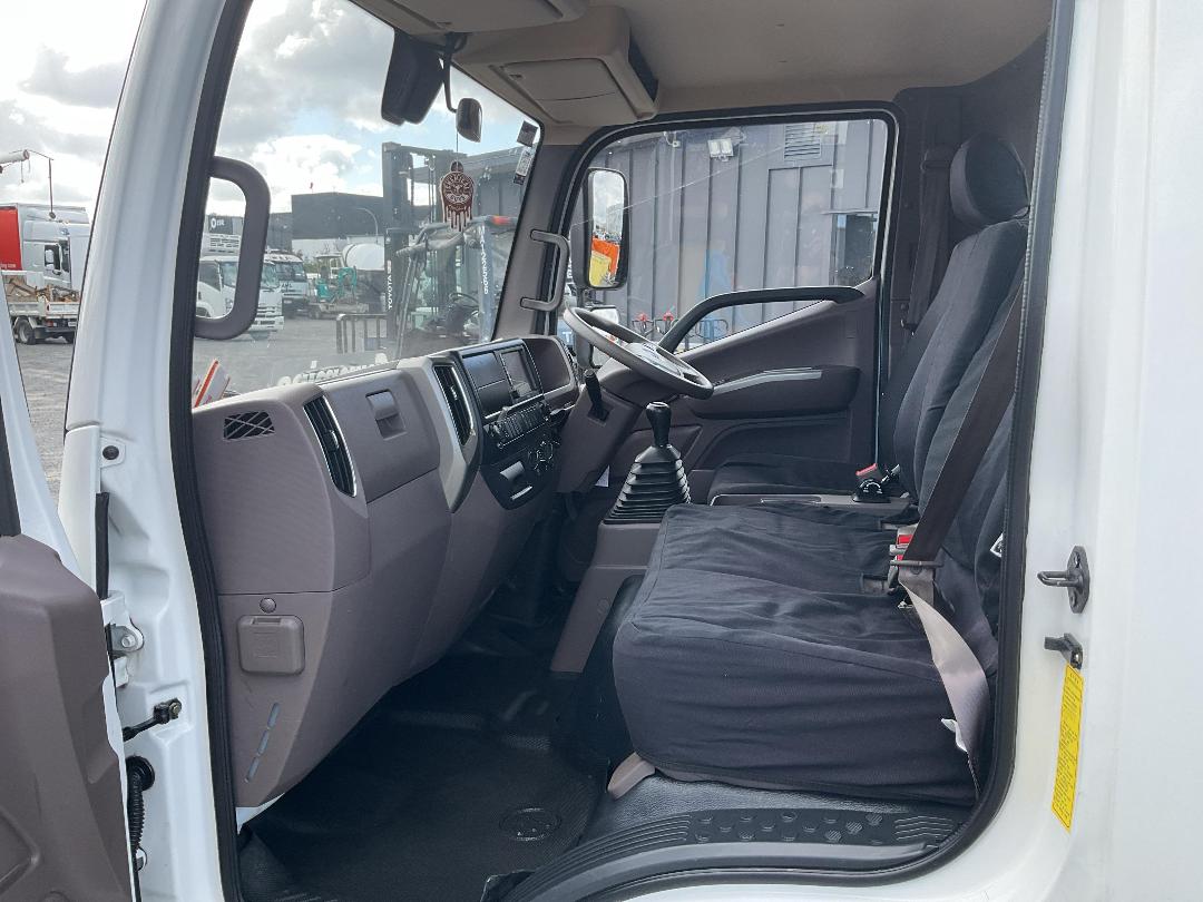 Photo '19' of Foton Aumark BJ1065LT5995 Tipper