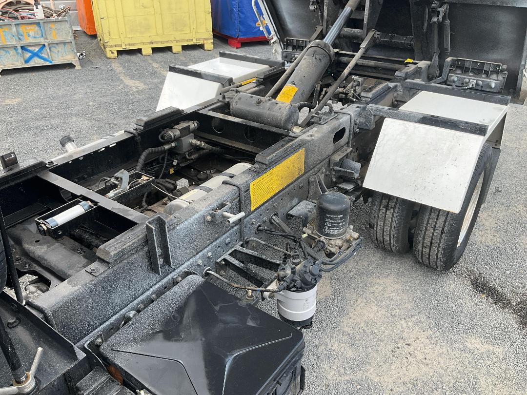 Photo '25' of Foton Aumark BJ1065LT5995 Tipper