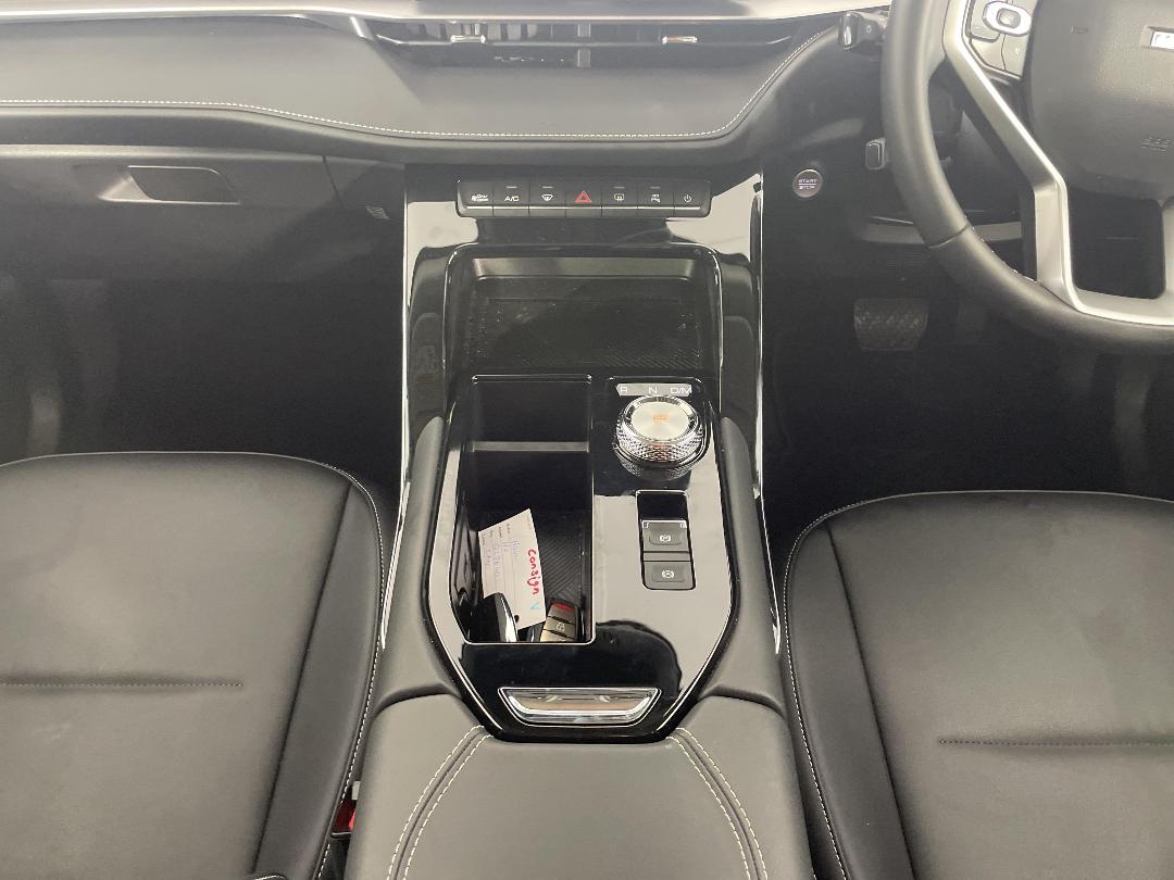 Photo '18' of GWM Haval H6