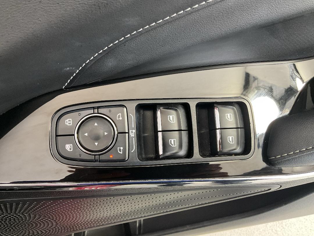 Photo '32' of Haval H6 Photo '32' of Haval H6