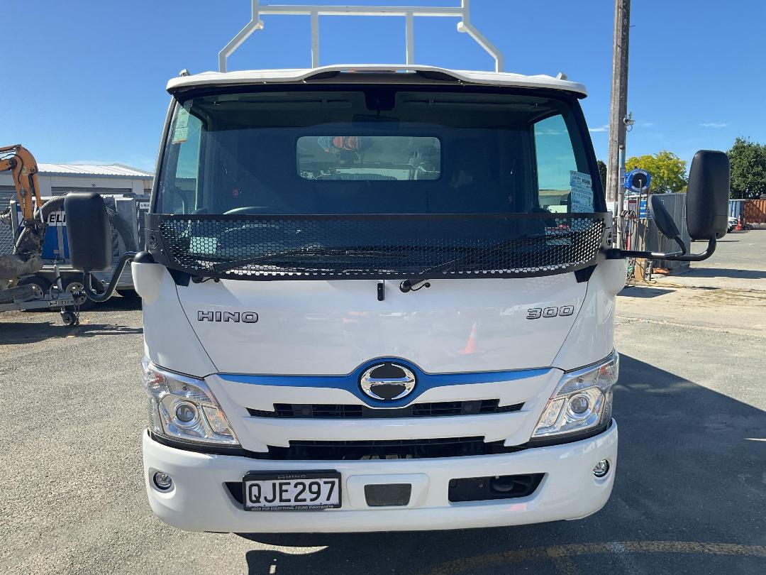 Photo '14' of Hino 300 XKU720R Tipper Photo '14' of Hino 300 XKU720R Tipper