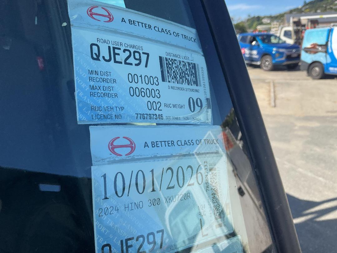 Photo '20' of Hino 300 XKU720R Tipper Photo '20' of Hino 300 XKU720R Tipper