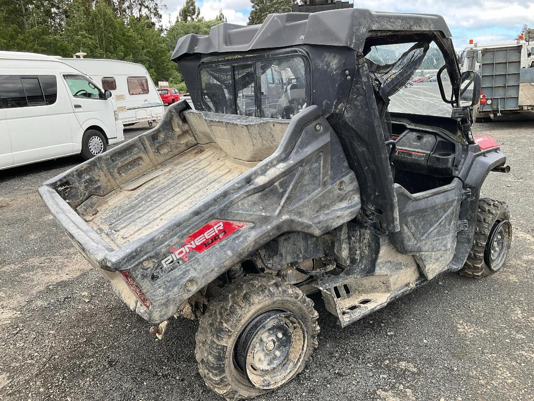 Photo '2' of Honda 1000 Pioneer M3P