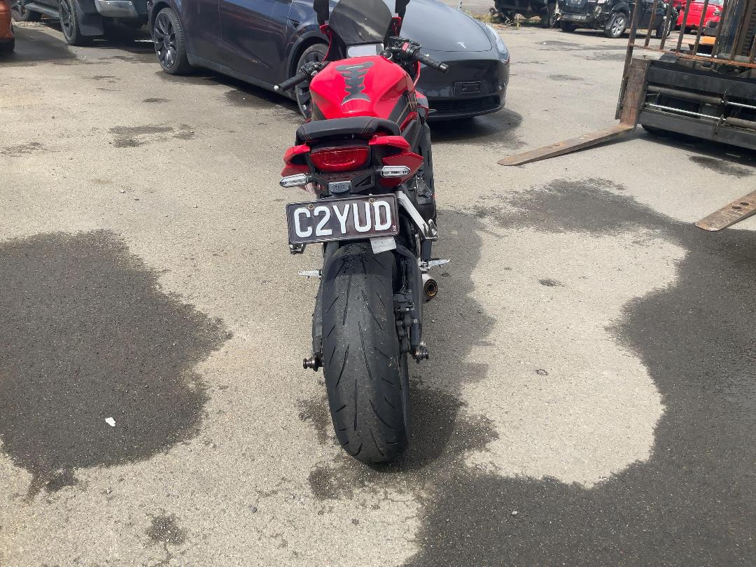 Photo '6' of Honda CBR 650 P