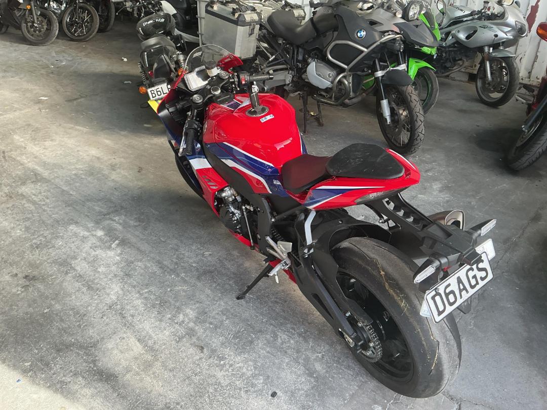 Photo '5' of Honda CBR1000 RRR Photo '5' of Honda CBR1000 RRR
