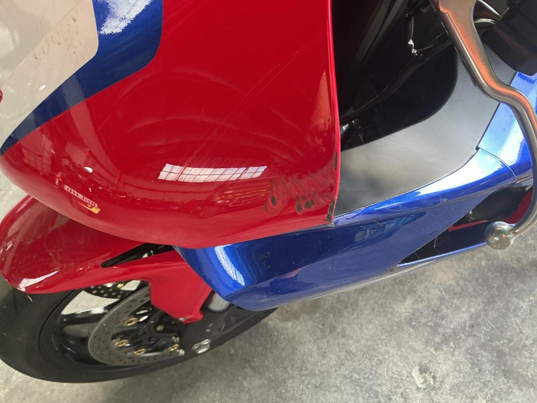 Photo '23' of Honda CBR1000 RRR Photo '23' of Honda CBR1000 RRR