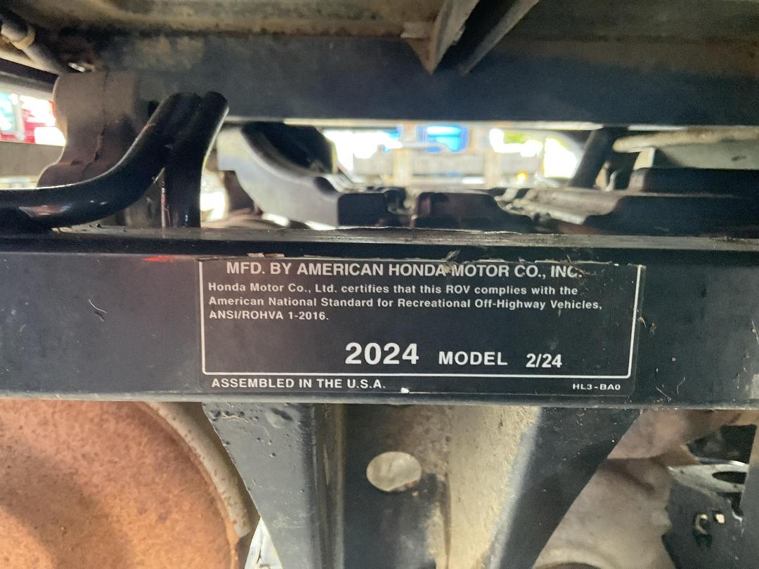 Photo '14' of Honda Pioneer 1000 4WD Photo '14' of Honda Pioneer 1000 4WD