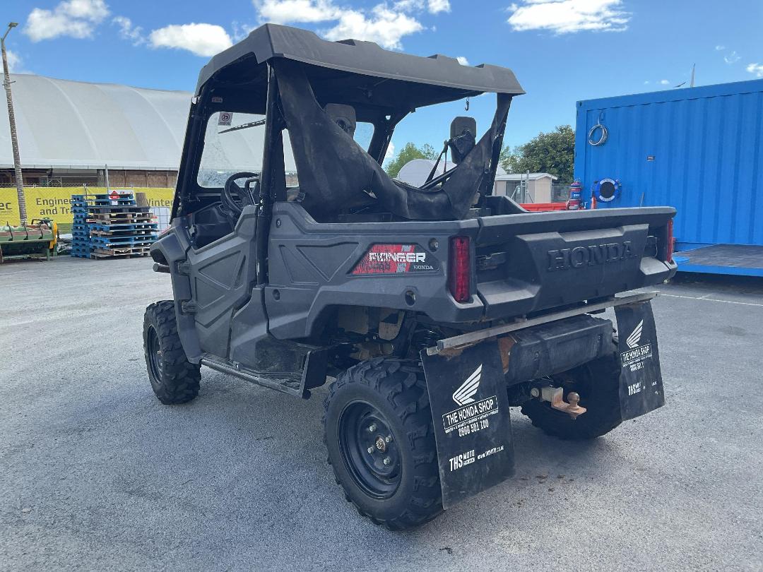 Photo '5' of Honda Pioneer 1000 4WD Photo '5' of Honda Pioneer 1000 4WD