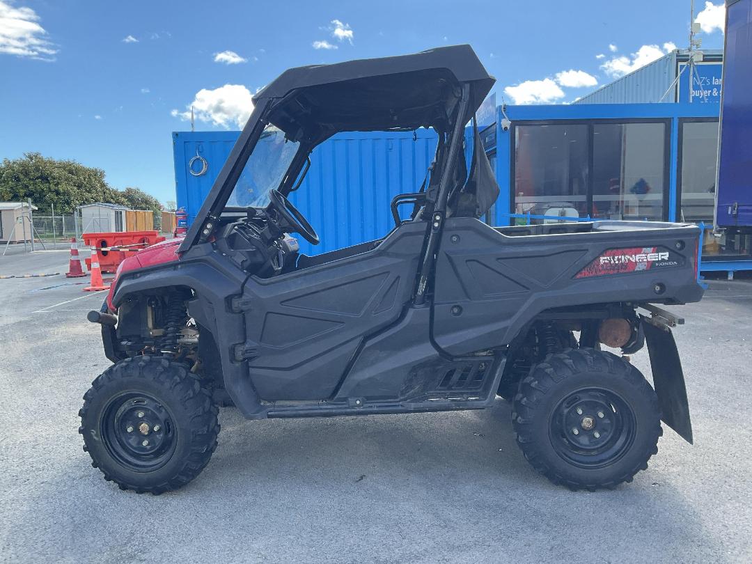 Photo '6' of Honda Pioneer 1000 4WD Photo '6' of Honda Pioneer 1000 4WD