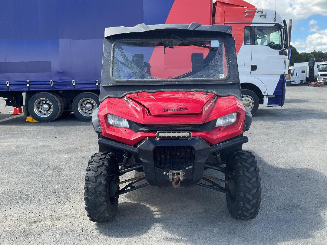 Photo '8' of Honda Pioneer 1000 4WD Photo '8' of Honda Pioneer 1000 4WD