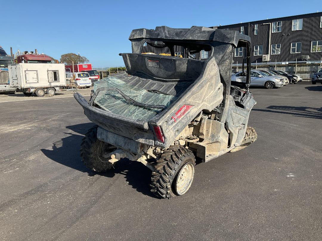 Photo '6' of Honda Pioneer 1000