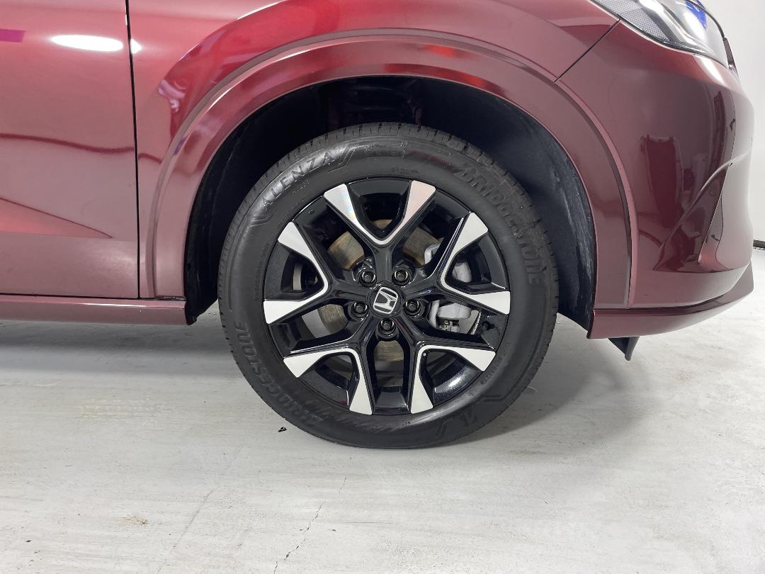 Photo '9' of Honda ZRV