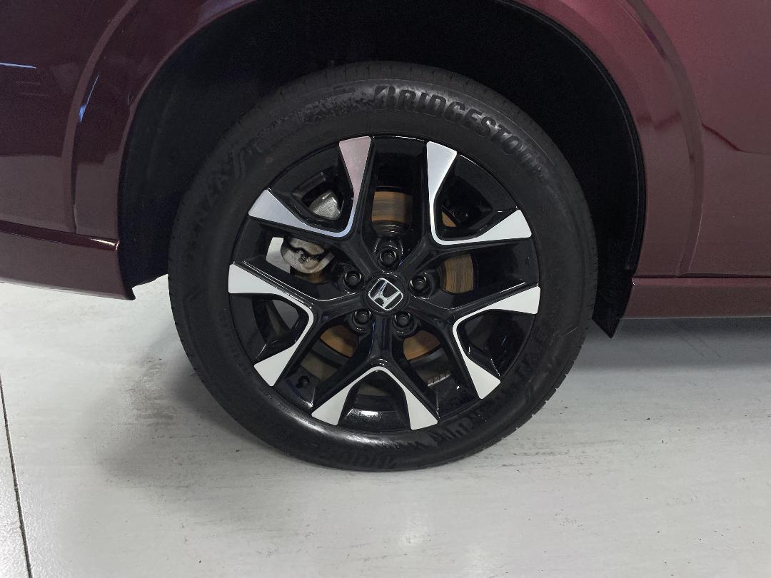 Photo '12' of Honda ZRV