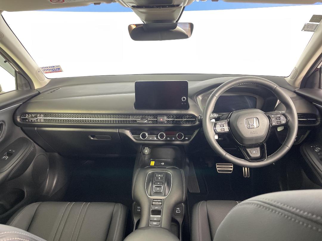 Photo '17' of Honda ZRV